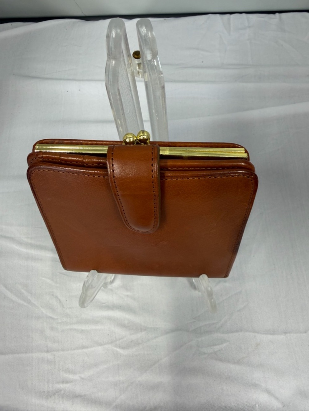 Vintage Coach Framed Leather Wallet BiFold w Kiss Lock Coin holder - Picture 2 of 9